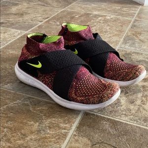 ⚠️Donated⚠️Nike Shoes🖤